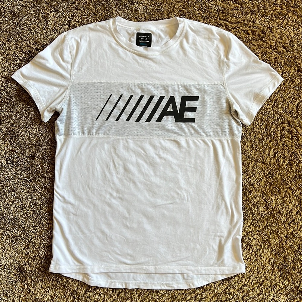 Men’s American Eagle Color Block T-Shirt